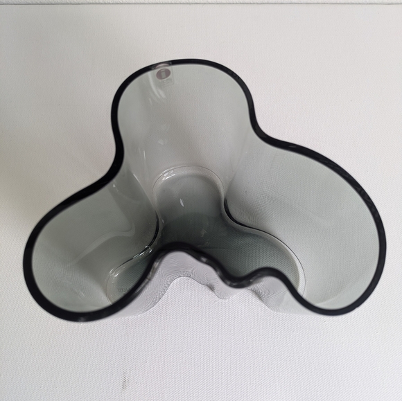 Vintage 2001 Savoy Vase Alvar Aalto 4.75"*6 120 mm Iittala, Finland, Smoke Gray - Picture 8 of 13